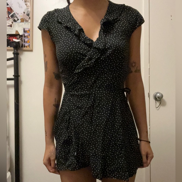 Garage black polka dot wrap romper - Picture 2 of 3